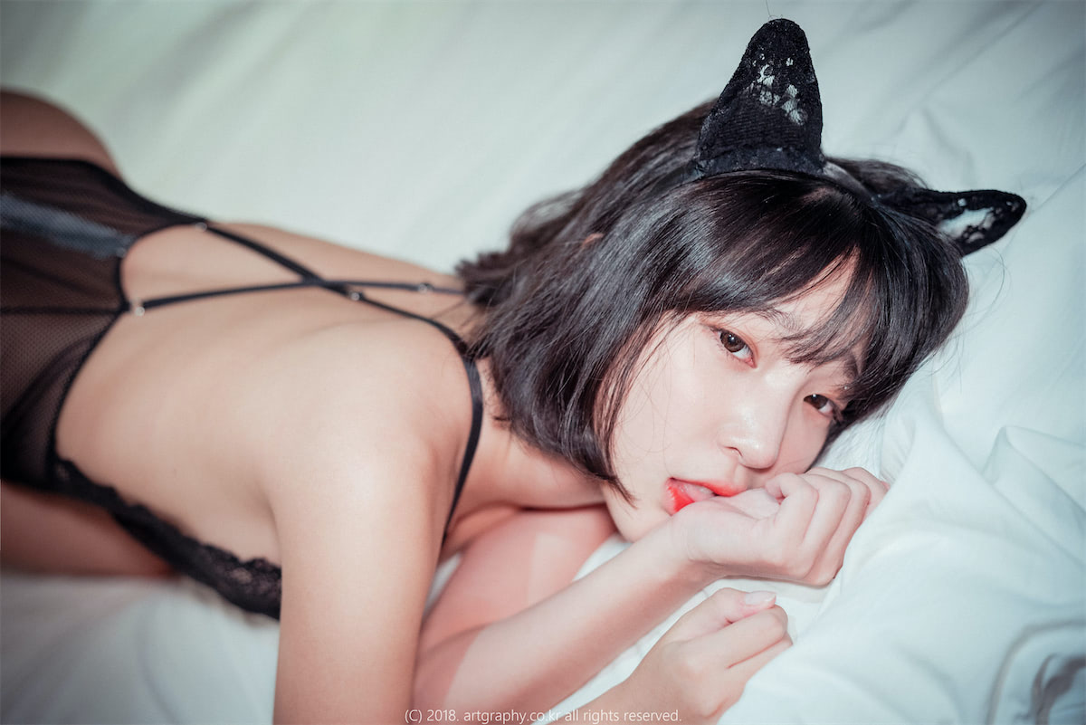 姜仁卿蕾丝黑猫1