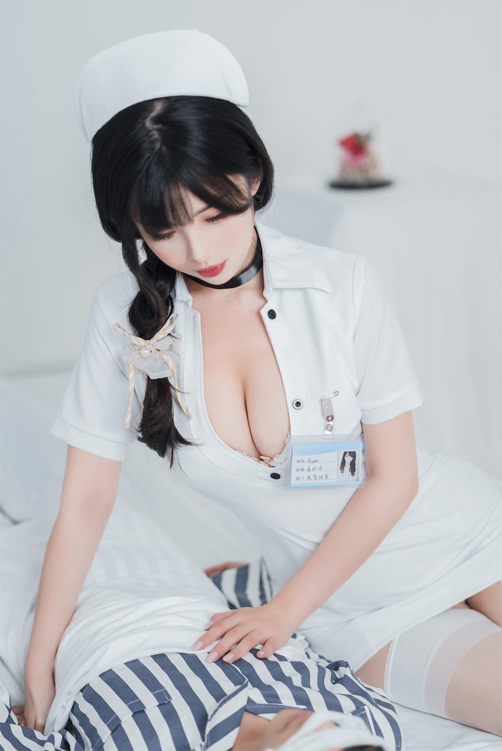 Rioko凉凉子采集室实习护士3