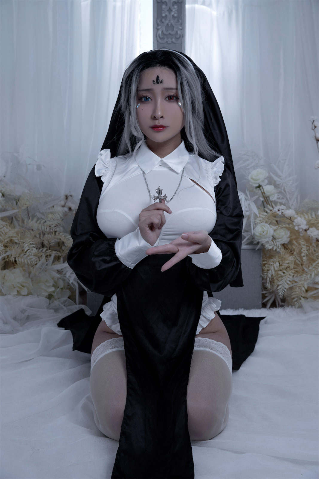 洛璃LoLiSAMA修女2
